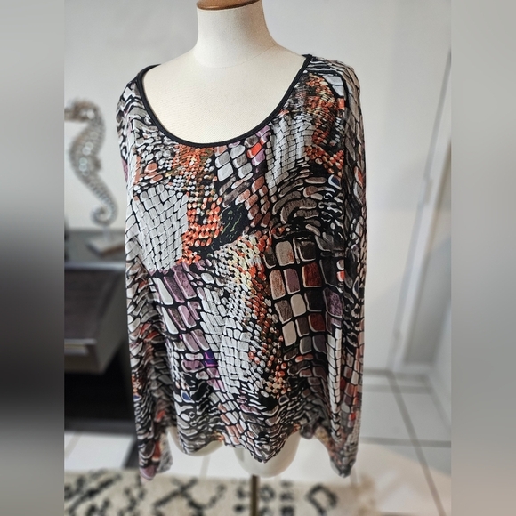 Linea Domani Lightweight Boho Wing sleeves,  optional cold Shoulder Top XL - Picture 1 of 4